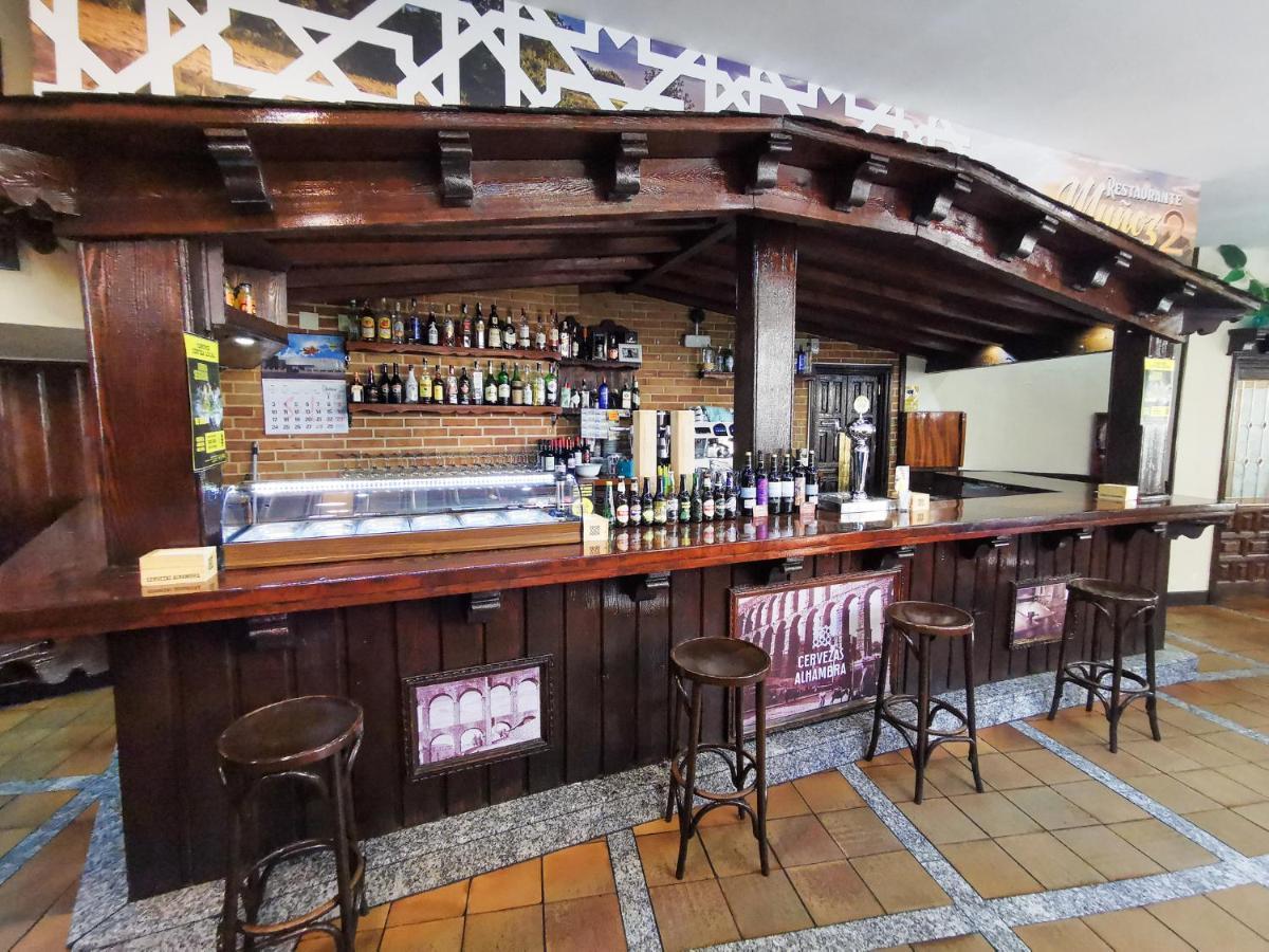 Hospedaje Bar El Gato Del Acueducto Segovia Dış mekan fotoğraf