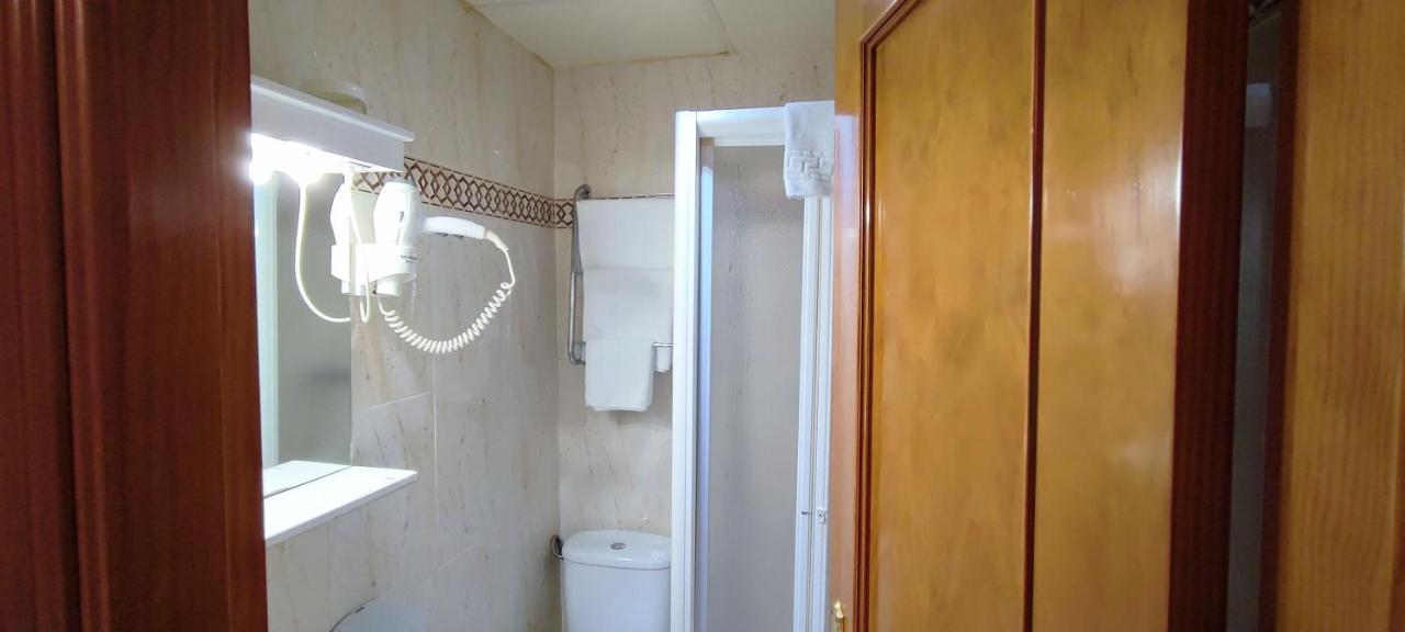 Hospedaje Bar El Gato Del Acueducto Segovia Dış mekan fotoğraf